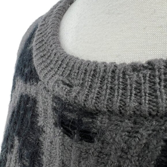Marc Jacobs The Monogram Distressed Oversized Sweater Gray Black Size XL - Picture 16 of 16